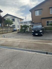 石川県金沢市天神町２丁目