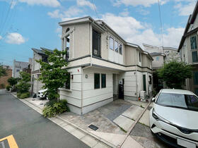 東京都目黒区大岡山１丁目