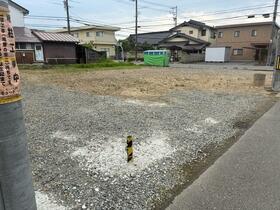 富山県富山市粟島町２丁目