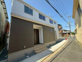 京都府京都市右京区太秦安井辰巳町