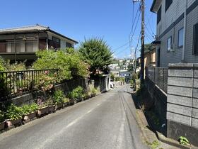 神奈川県横須賀市粟田２丁目