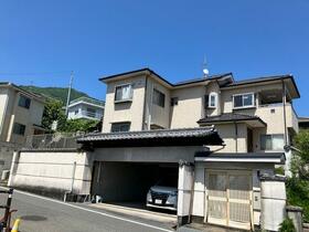 広島県呉市上平原町