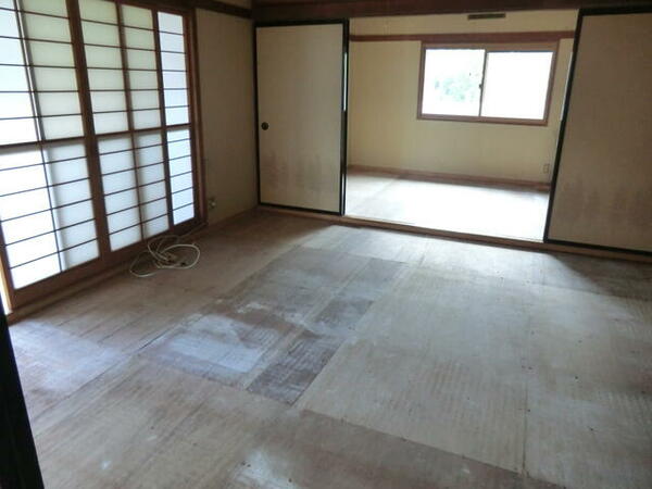 detached 岩手県滝沢市大釜風林

地図を見る