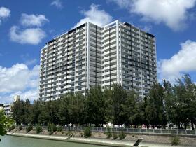 プレサンスロジェ西崎レーヴタワー