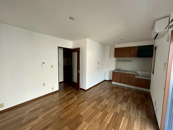 apartment 茨城県那珂郡東海村舟石川駅東１丁目
地図を見る