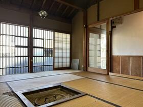 石川県金沢市泉野町２丁目