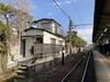 由比ヶ浜駅より徒歩1分 築26年4ヶ月 2階建の賃貸物件