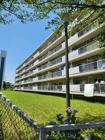 神奈川県横浜市金沢区六浦南４丁目