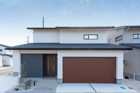 富山県高岡市羽広１丁目