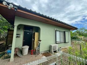 兵庫県川辺郡猪名川町木津字東山