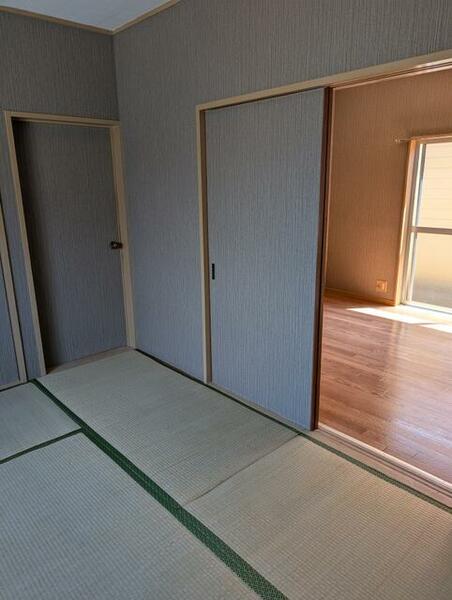 detached 茨城県稲敷郡阿見町大字阿見

地図を見る