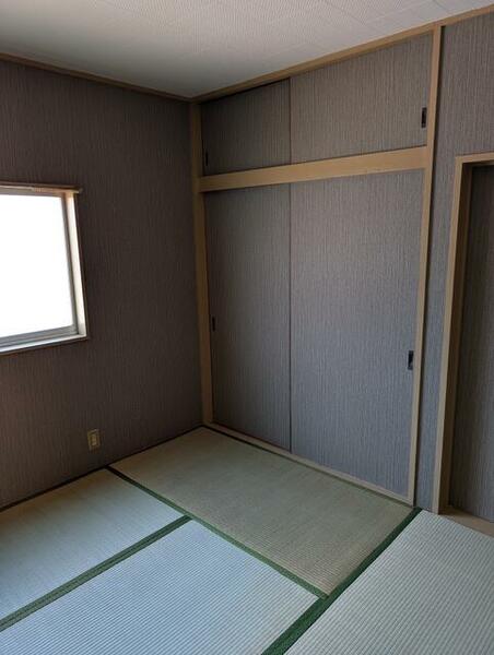 detached 茨城県稲敷郡阿見町大字阿見

地図を見る