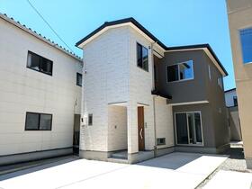 石川県金沢市南新保町イ