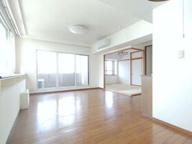 クリオ旭ヶ丘参番館