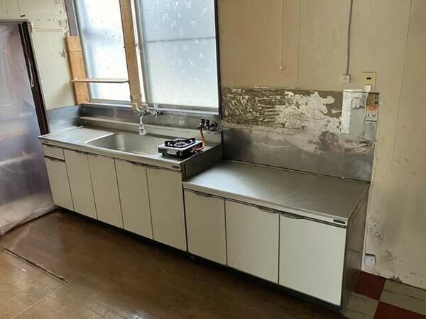 detached 山形県長井市清水町１丁目

地図を見る