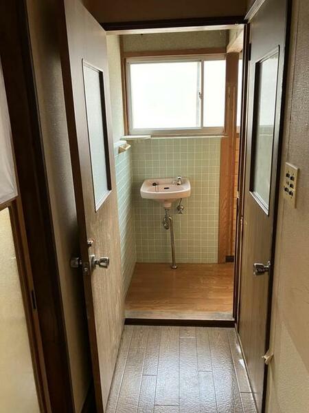detached 山形県長井市清水町１丁目

地図を見る