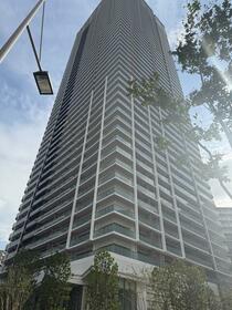 ＨＡＲＵＭＩ　ＦＬＡＧ　ＳＵＮ　ＶＩＬＬＡＧＥ　Ｔ棟