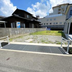 石川県金沢市小坂町北