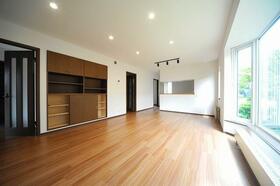 北海道札幌市清田区平岡公園東１１丁目