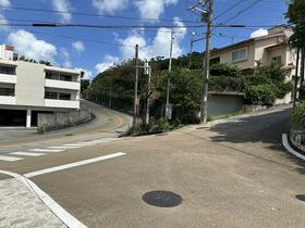 沖縄県那覇市首里寒川町１丁目