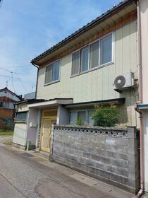 富山県氷見市地蔵町