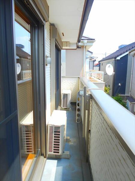 detached 東京都東久留米市神宝町１丁目

地図を見る