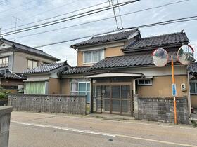 富山県氷見市柳田
