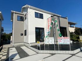 栃木県小山市大字粟宮