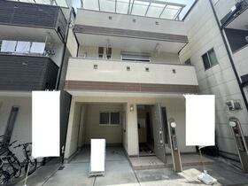 大阪府大阪市港区市岡2丁目