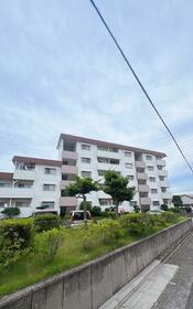 粕畑住宅３号棟