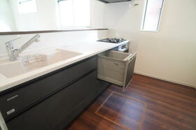 福岡県福岡市城南区友丘５丁目