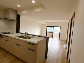 サンハイツ水源 305