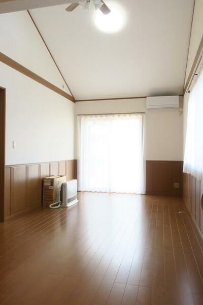 detached 宮城県石巻市あけぼの２丁目

地図を見る