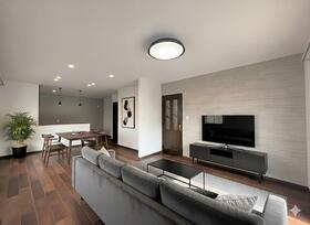 愛媛県松山市湯の山５丁目