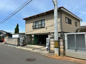 青森県弘前市大字城東中央１丁目