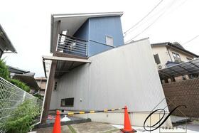 京都府京都市伏見区桃山紅雪町