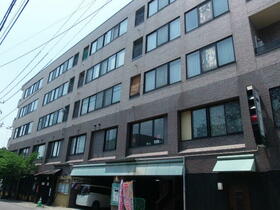 福島県会津若松市栄町