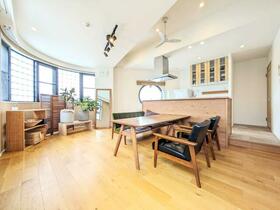 東京都板橋区中台３丁目