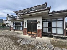 長野県上田市小泉