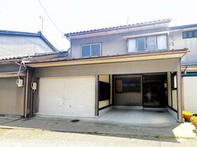 富山県高岡市横田本町