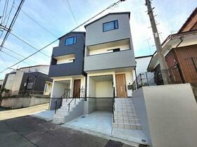 埼玉県新座市東３丁目