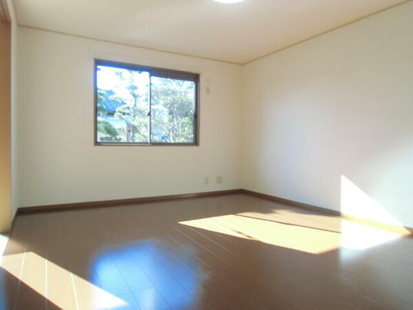 apartment 茨城県高萩市有明町１丁目
地図を見る