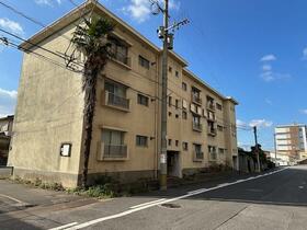 大分県大分市碩田町３丁目