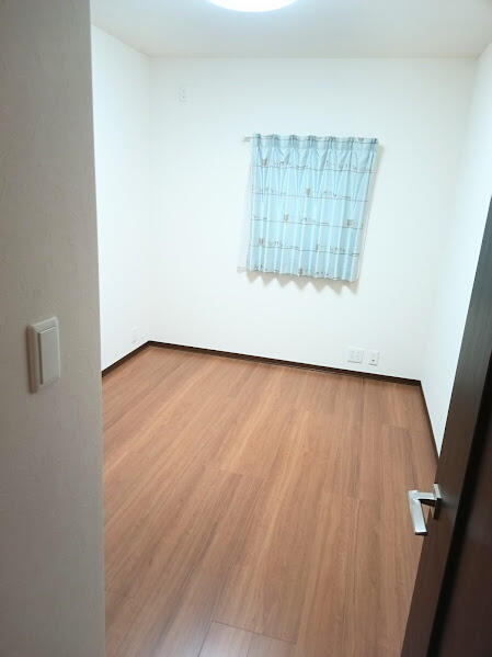 detached 群馬県館林市千代田町
地図を見る