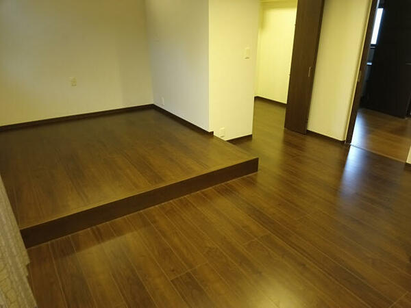 detached 群馬県館林市千代田町
地図を見る