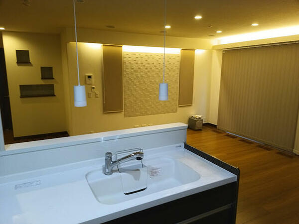 detached 群馬県館林市千代田町
地図を見る