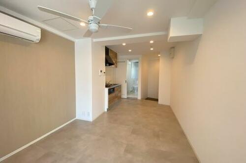 アンダーズビルディング_内装_1