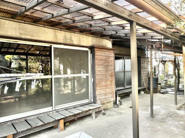 detached 茨城県筑西市関本上

地図を見る
