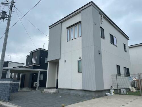 detached 秋田県潟上市天王字追分西
