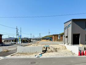 愛知県瀬戸市塩草が丘４丁目